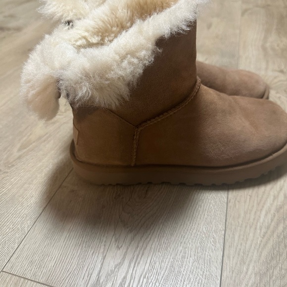 UGG Shoes - UGG Mini Bailey Bow boots
